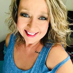 Meet your Posher, Kari